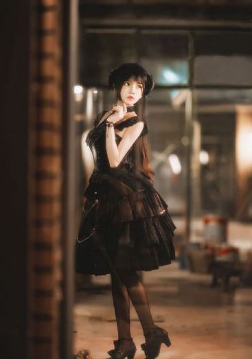 欧美彩妆批发市场_4K高清在线