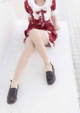 国产高颜值美女视频_4K超清免费观看