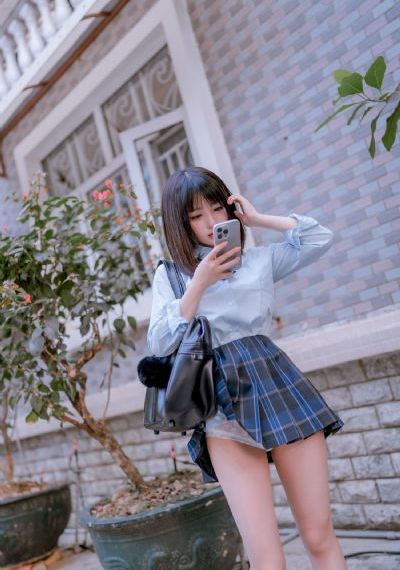 成人女人看片永久免费视频_剧情片高清视频播放