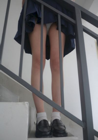 两个奶头被吃得又翘又硬动态图_HDBD在线观看