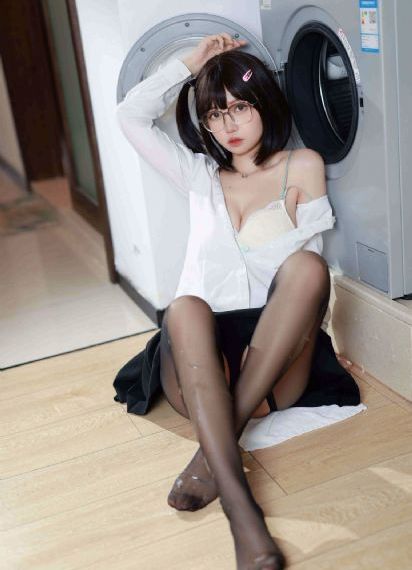亚洲欧美另类日韩丝袜_1080P高清迅雷在线观看