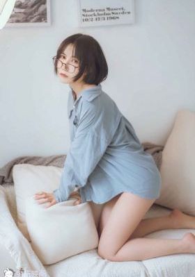 亚洲国产精品一区二区制服_国产剧电影在线观看