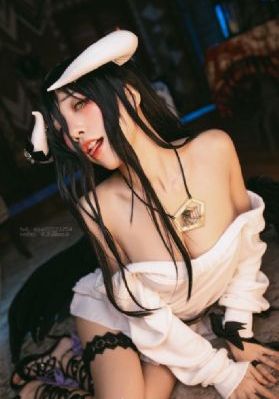 亚洲国产精品一区二区制服_国产剧电影在线观看